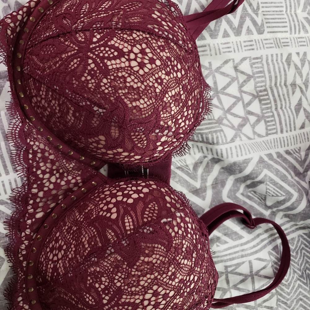 Victoria Secret Bra